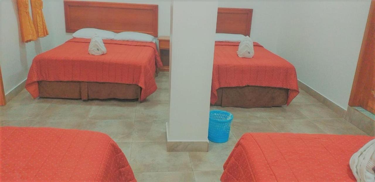 Hostal Espana Puerto Ayora  Exteriér fotografie