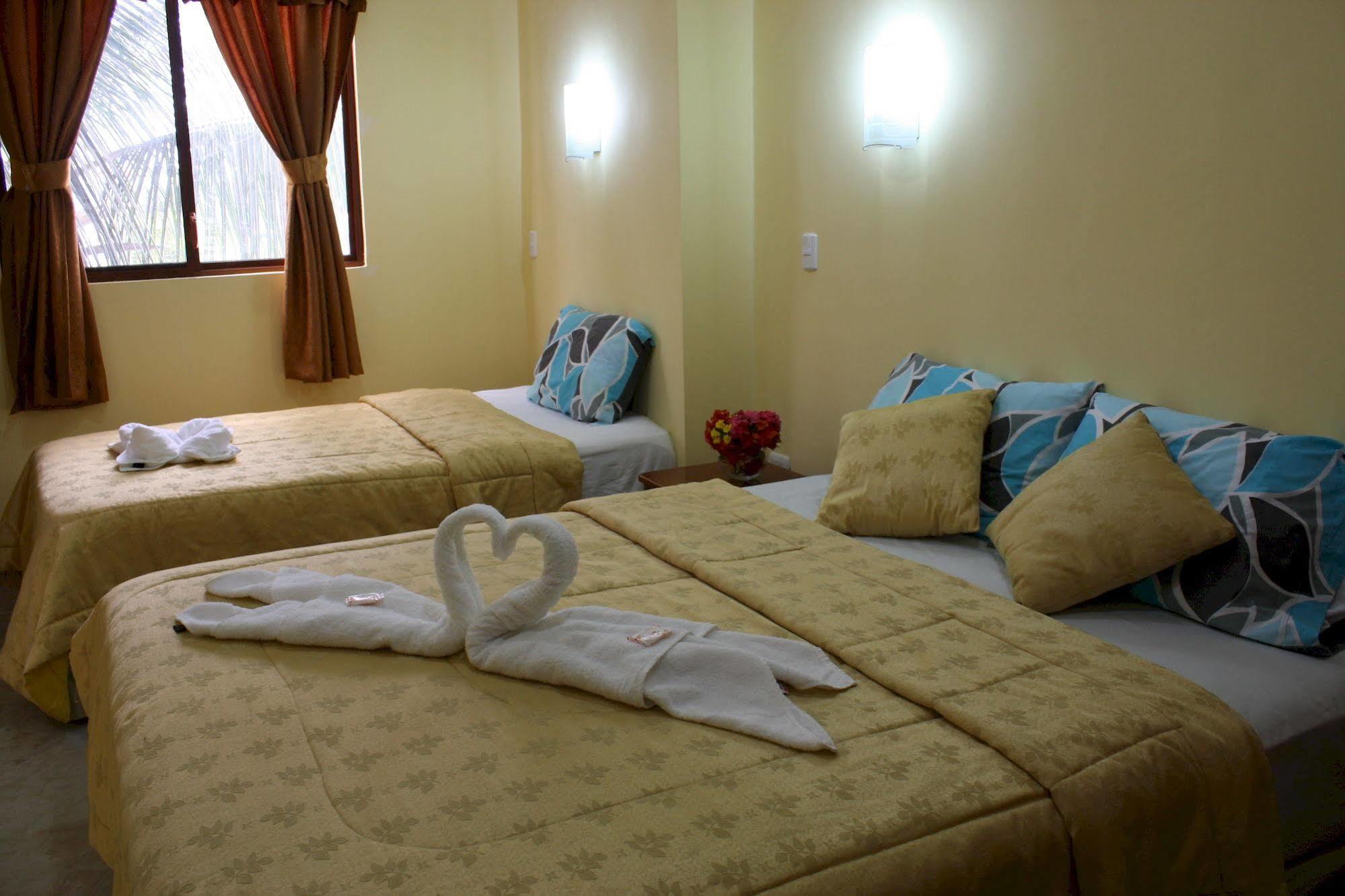 Hostal Espana Puerto Ayora  Exteriér fotografie
