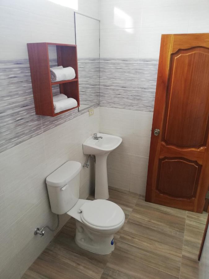 Hostal Espana Puerto Ayora  Exteriér fotografie