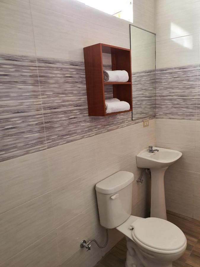 Hostal Espana Puerto Ayora  Exteriér fotografie